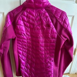 The North Face Running Jacker size medium